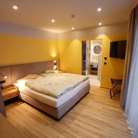 Lorenzi Bed & Breakfast 4*