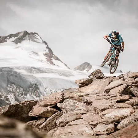 Lorenzi Sölden