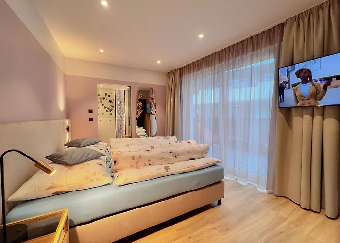 Lorenzi Couette-café 4*