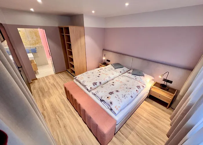 Couette-café Lorenzi 4*