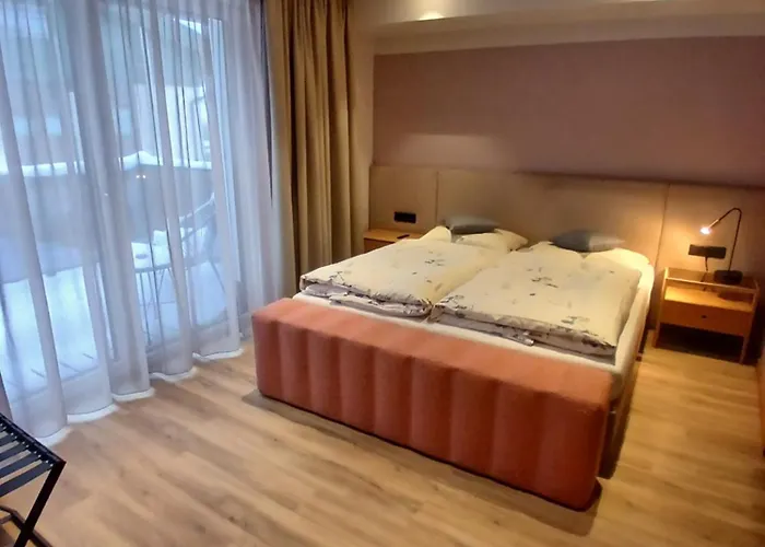 Lorenzi Зёльден